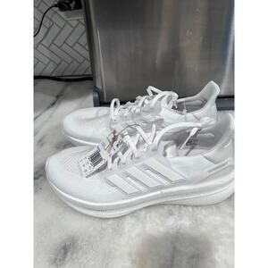 Adidas Ultraboost 5 Light Women’s Size 12 Triple White Running Shoes ID8848